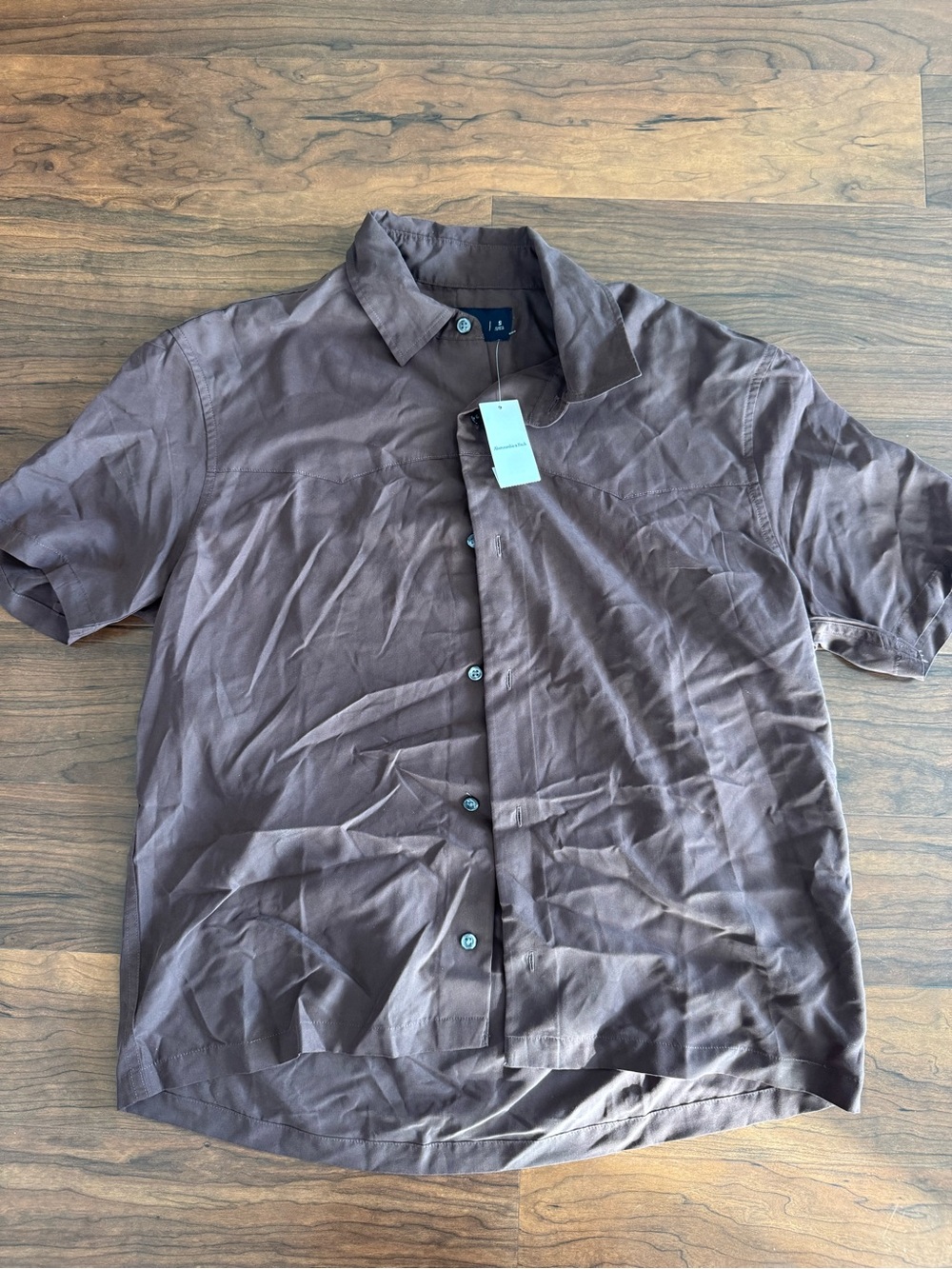 Abercrombie & Fitch Short-Sleeve Button Down Shirt in Brown